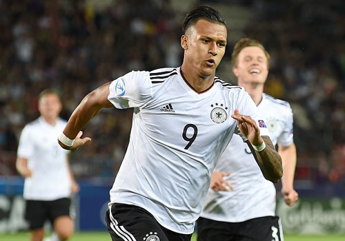 Dan sao tre Duc thang thuyet phuc U21 Dan Mach 3-0 hinh anh