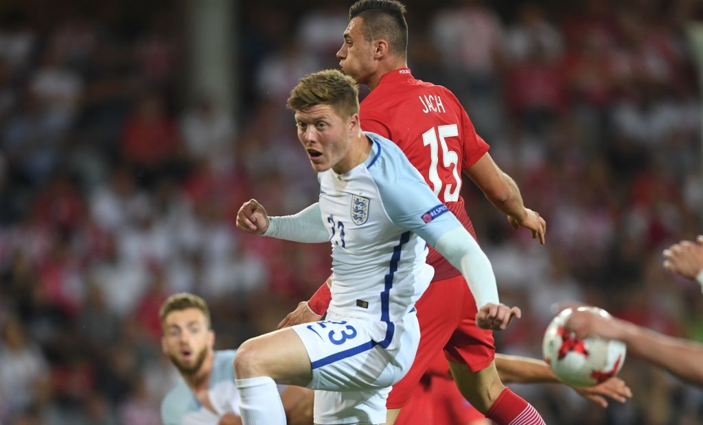 Tai nang tre Chelsea ghi ban anh 1