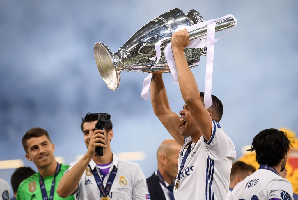 Pepe chính thức có bến đỗ mới ảnh 7 Pepe chinh thuc co ben do moi anh 7