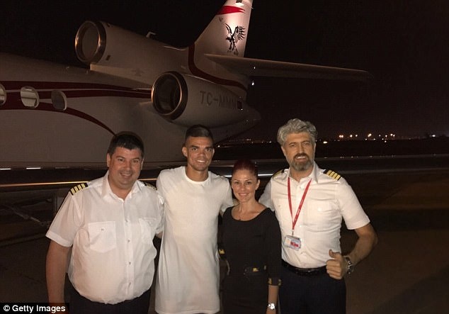 Pepe chính thức có bến đỗ mới ảnh 3 Pepe chinh thuc co ben do moi anh 3