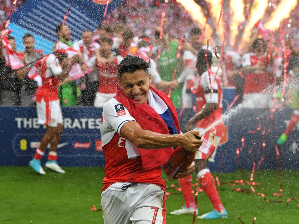 Nhung hop dong dat nhat lich su Arsenal anh 5