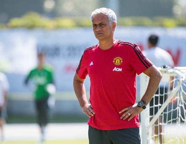 Pogba ngap ngu tren san tap cua MU anh 9