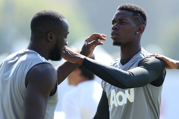 Pogba ngap ngu tren san tap cua MU anh 5