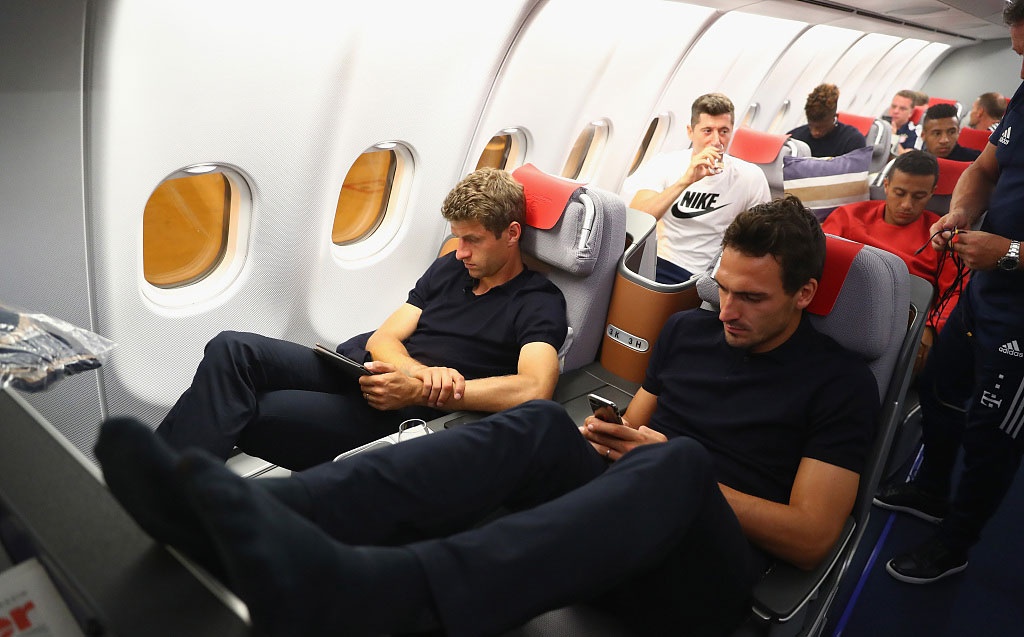 James duoc chao don nong nhiet anh 8