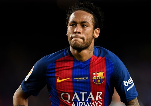 Chuyen nhuong 19/7: Neymar co the roi Barca, gia nhap PSG hinh anh