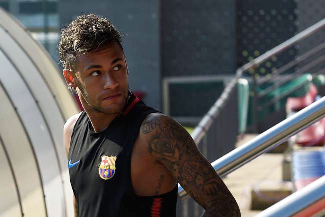 Neymar van du dau cung Barca anh 1