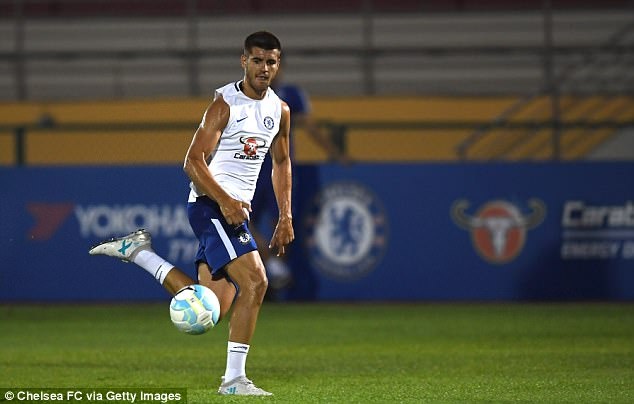 Morata gap kho khan khi tap buoi dau anh 6