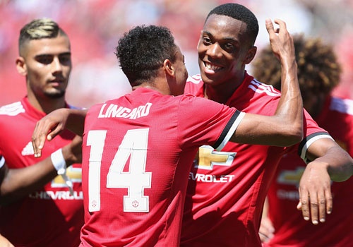 Mourinho khen Martial khi chung kien pha solo dinh cao hinh anh