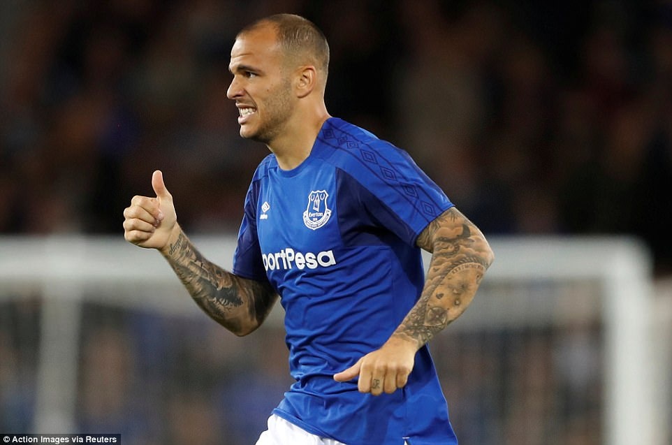 Rooney giúp Everton thắng ở Europa League ảnh 8 Rooney giup Everton thang o Europa League anh 8