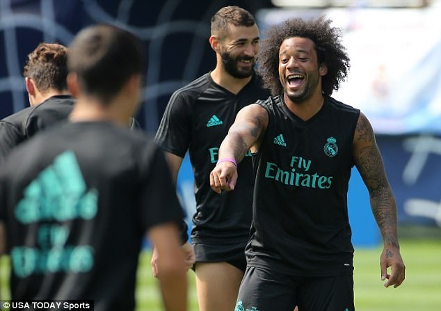 Bale roi san tap do chan thuong anh 4