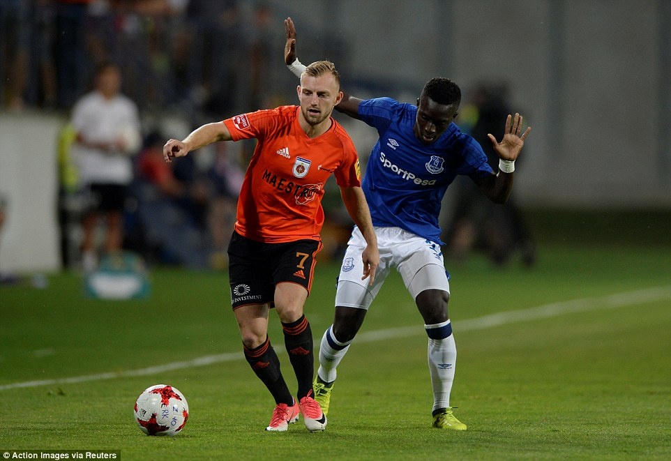 Rooney cung Everton da play-off Europa League anh 8