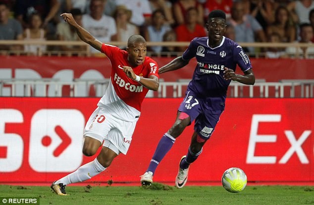 Mbappe dính chấn thương ở mùa giải mới ảnh 6 Mbappe dinh chan thuong o mua giai moi anh 6