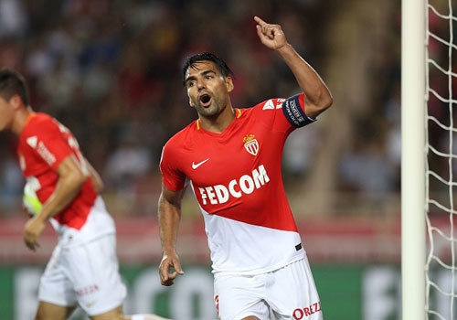 Falcao giup Monaco thang kich tinh trong tran ra quan mua giai moi hinh anh