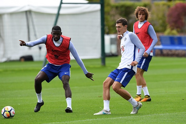 Conte vui ve truoc vong 1 Premier League anh 11