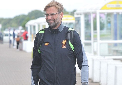 Liverpool loai Coutinho khi da play-off Champions League hinh anh