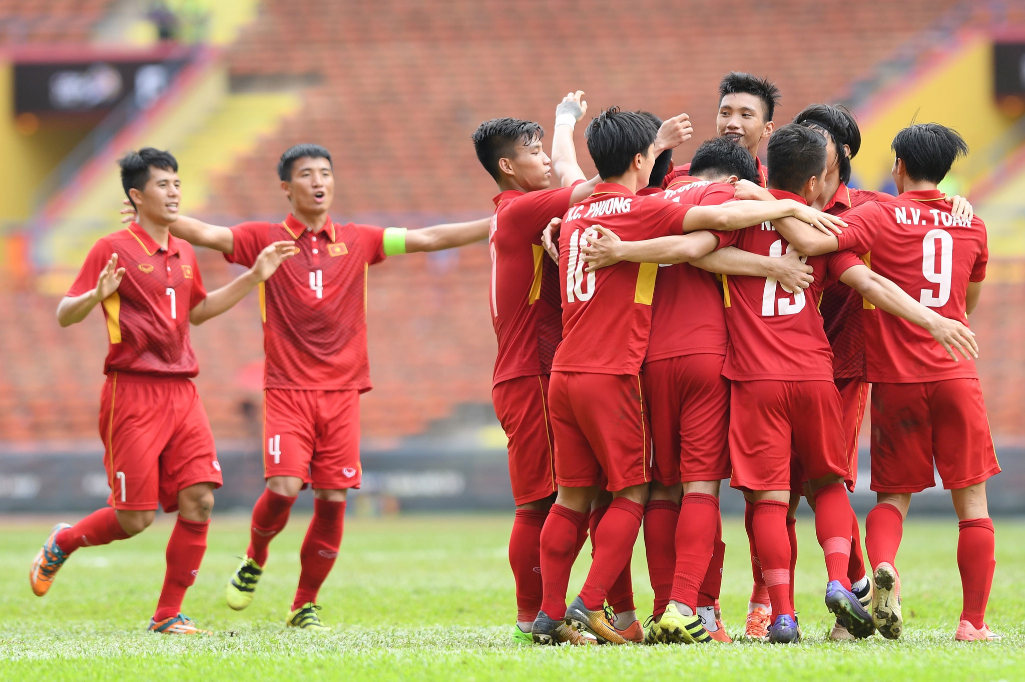 bóng đá ảnh 18 bong da anh 18