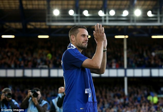 Ban hop dong ky luc Everton ra mat anh 7