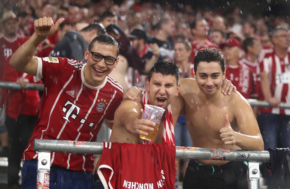 Bayern thang 3-1 trong tran mo man Bundesliga anh 9