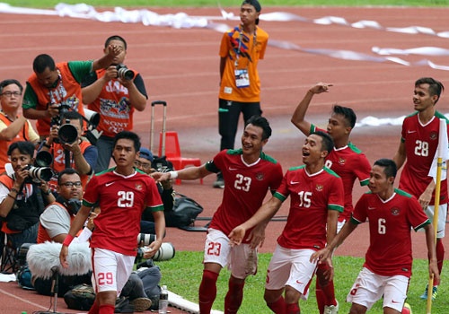U22 Indonesia bam duoi U22 VN trong cuoc dua gianh ngoi dau hinh anh