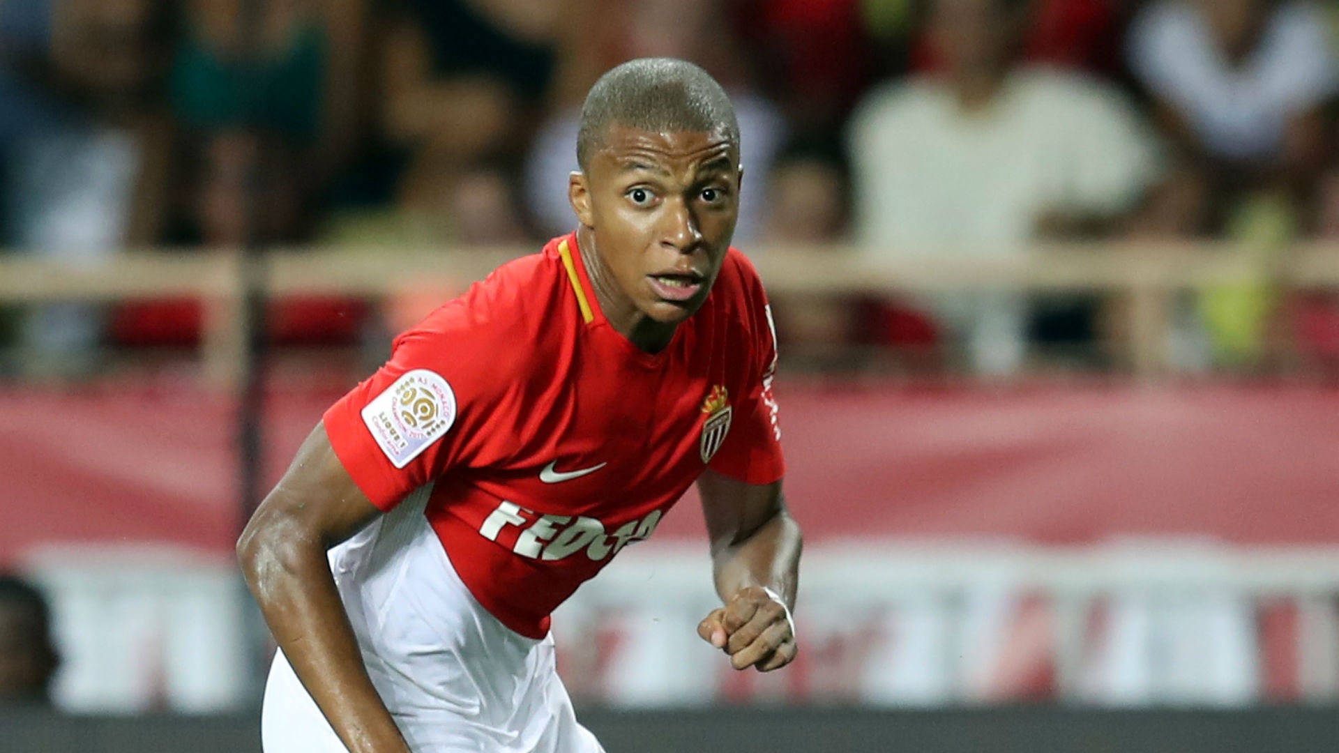 Chuyen nhuong 20/8: PSG co the som so huu Mbappe hinh anh