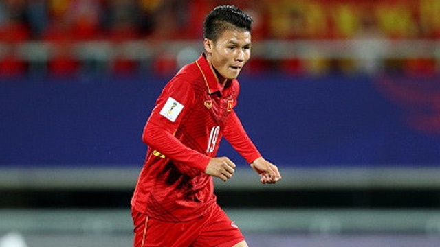 Doi tuyen Viet Nam chat vat thang Campuchia 2-1 hinh anh