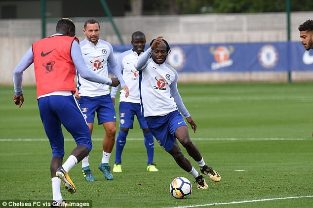 Tan binh cua Chelsea san sang ra mat anh 6