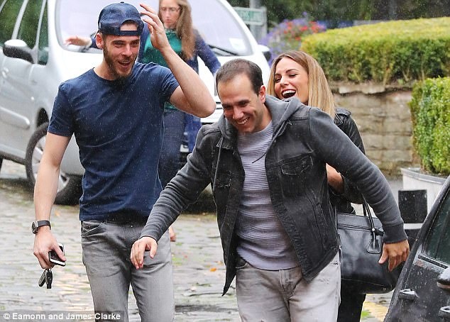 De Gea đưa bạn gái đi ăn ảnh 3 De Gea dua ban gai di an anh 3