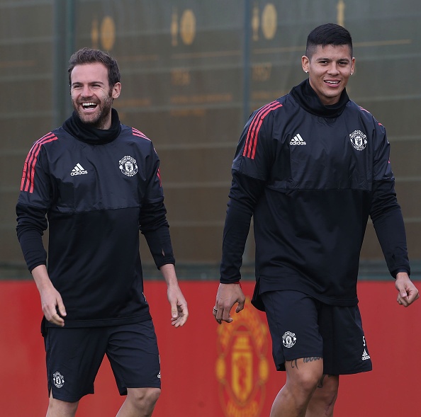 MU hao hung tro lai Champions League anh 1