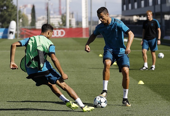 Ronaldo chuẩn bị cho trận đầu mùa này ảnh 3 Ronaldo chuan bi cho tran dau mua nay anh 3