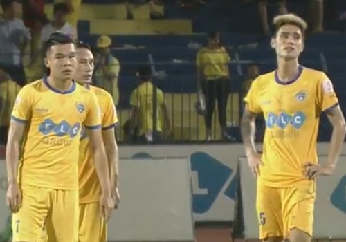 HAGL thua doi cuoi bang Long An 1-2, CLB Quang Nam thang Thanh Hoa 3-2 hinh anh
