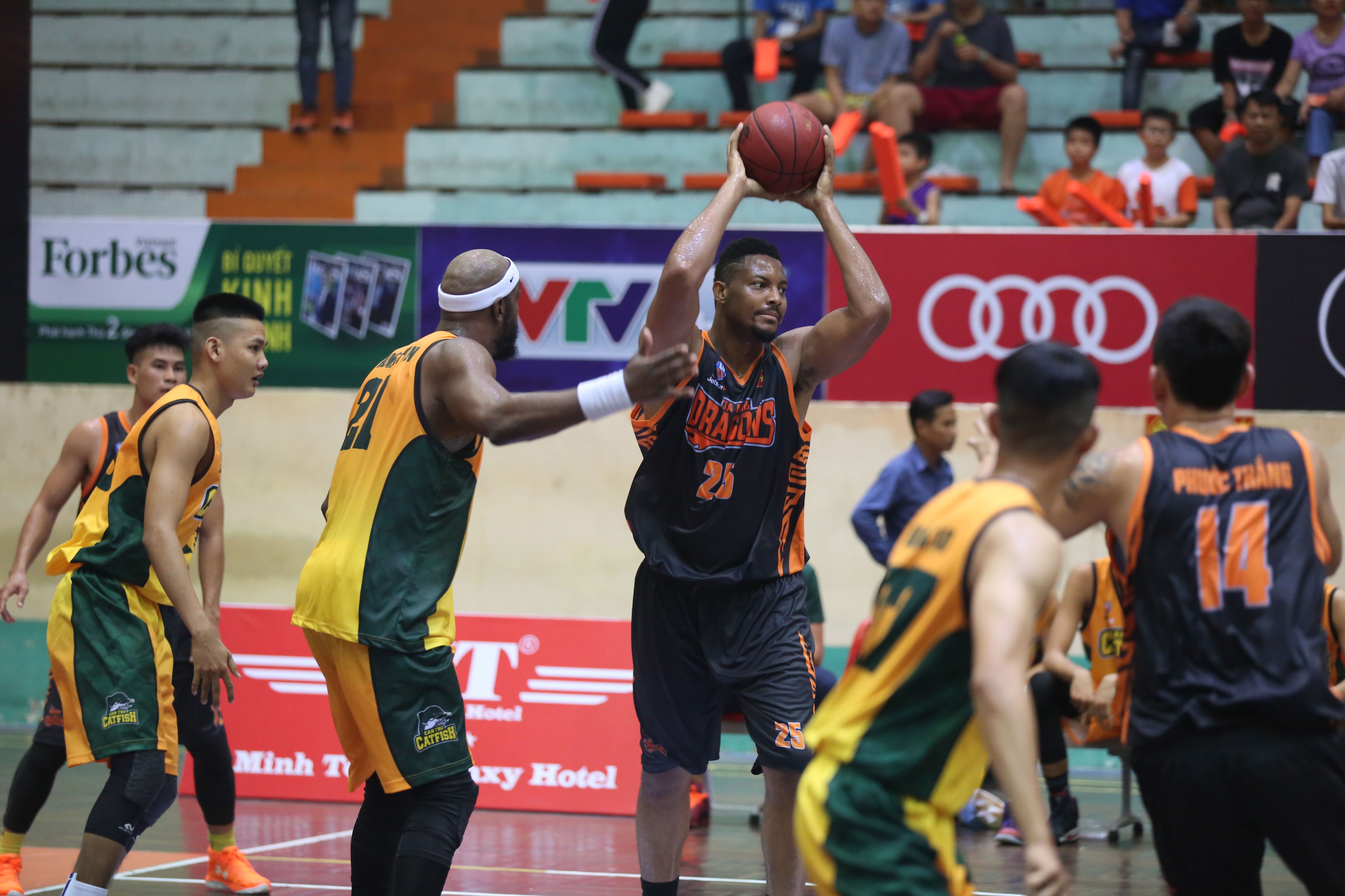 Danang Dragons lan thu 3 bi danh sap anh 9