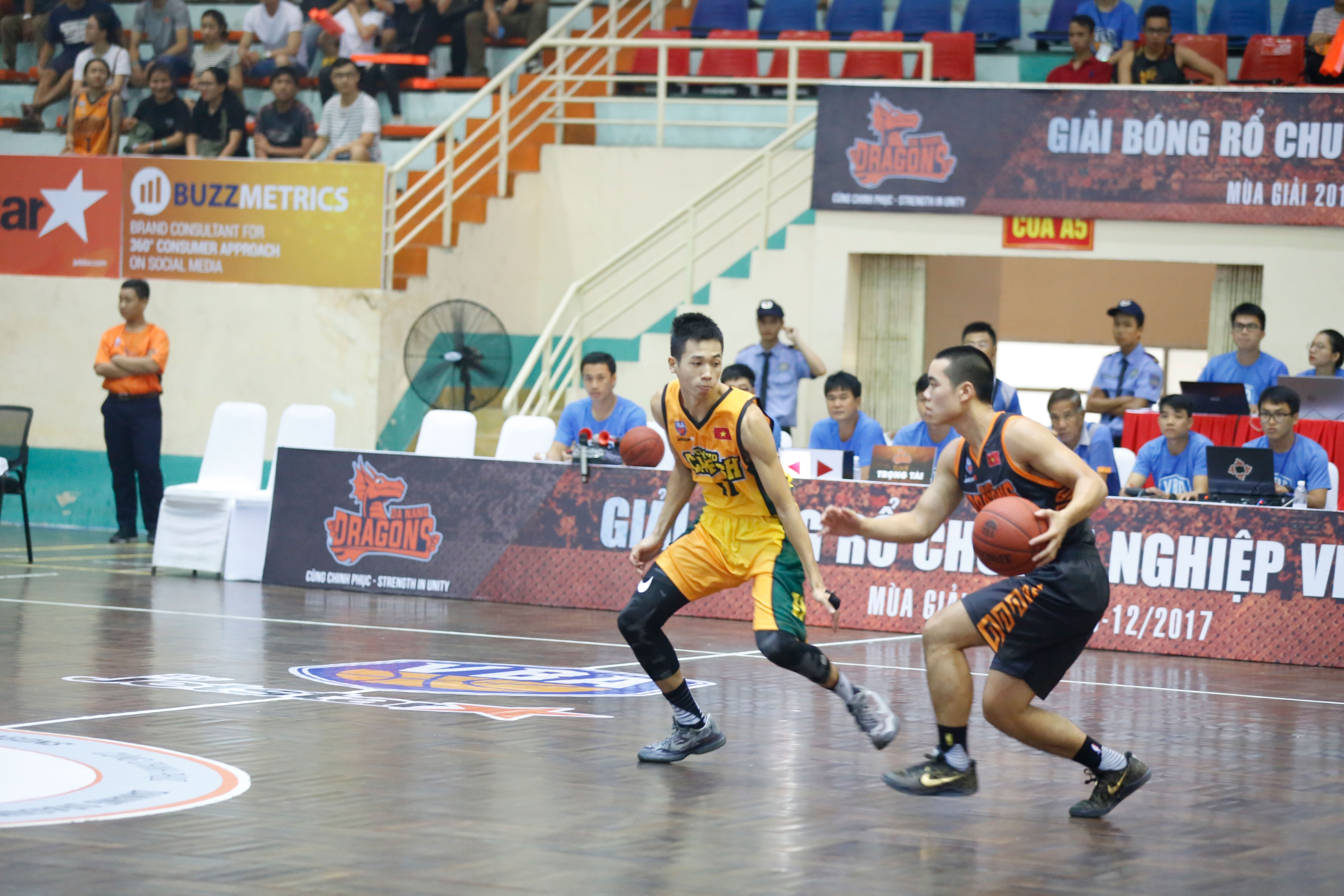 Danang Dragons lan thu 3 bi danh sap anh 3