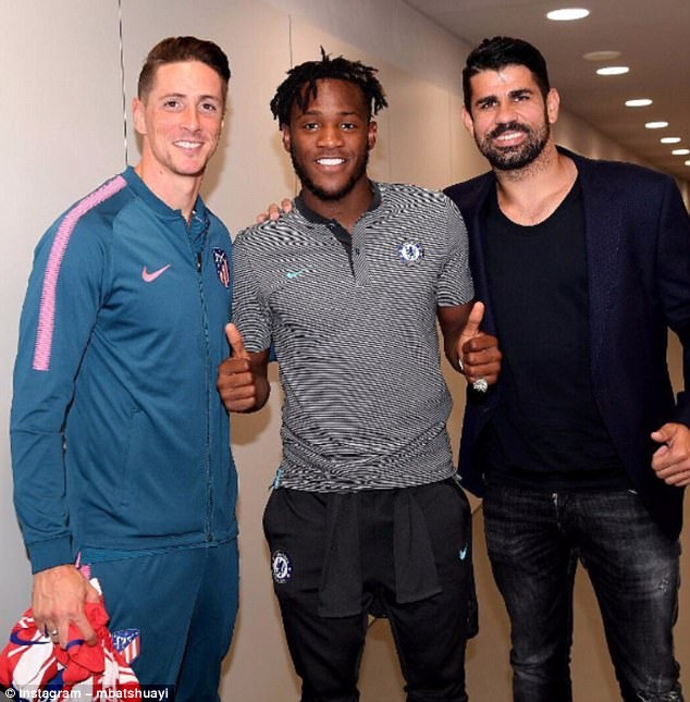 Torres,  Costa chup cung Batshuayi anh 1