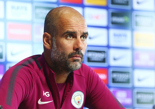 Guardiola lo ngai suc manh cua MU o Premier League hinh anh