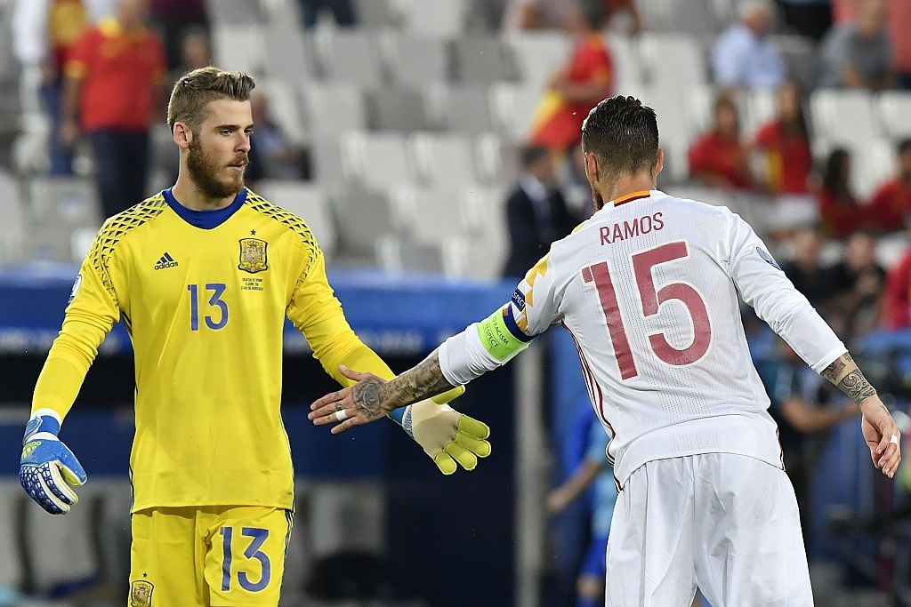 Nhung tran sinh tu vong loai World Cup anh 7