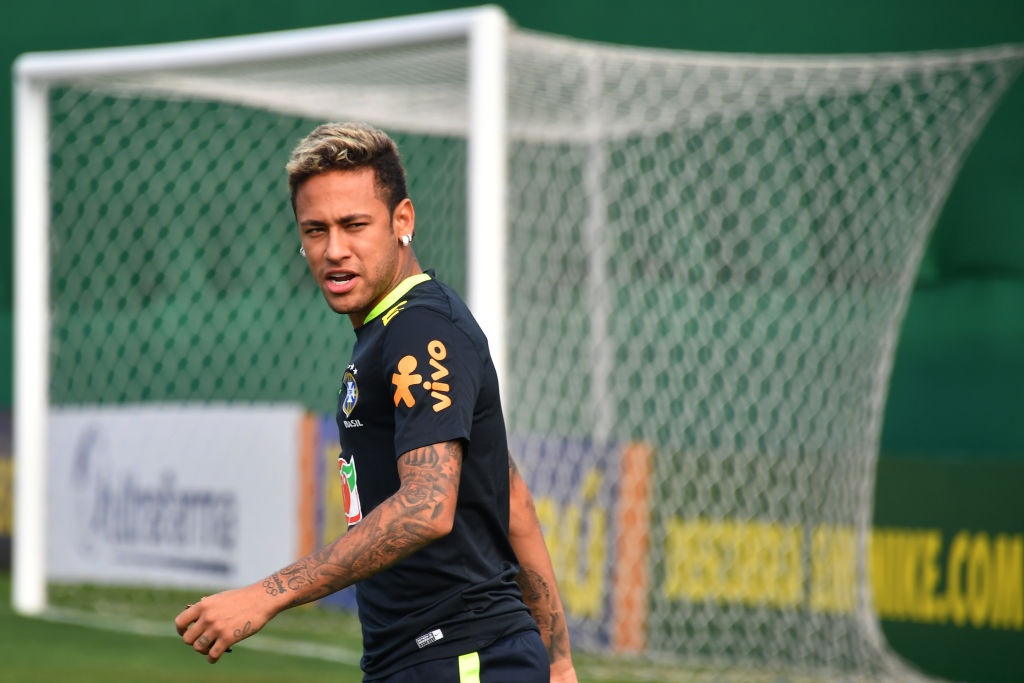 Neymar chụp cùng huyền thoại ‘Ro béo’ ảnh 5 Neymar chup cung huyen thoai ‘Ro beo’ anh 5