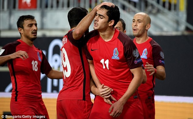 Arsenal nhận trái đắng khi mất Mustafi ảnh 4 Arsenal nhan trai dang khi mat Mustafi anh 4