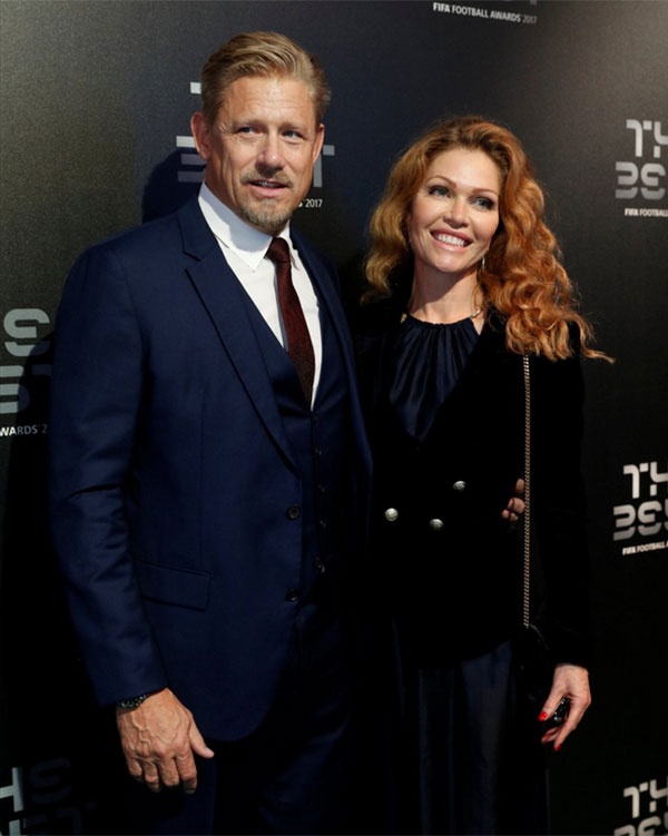 Nhung bong hong trong buoi vinh danh Ronaldo anh 11