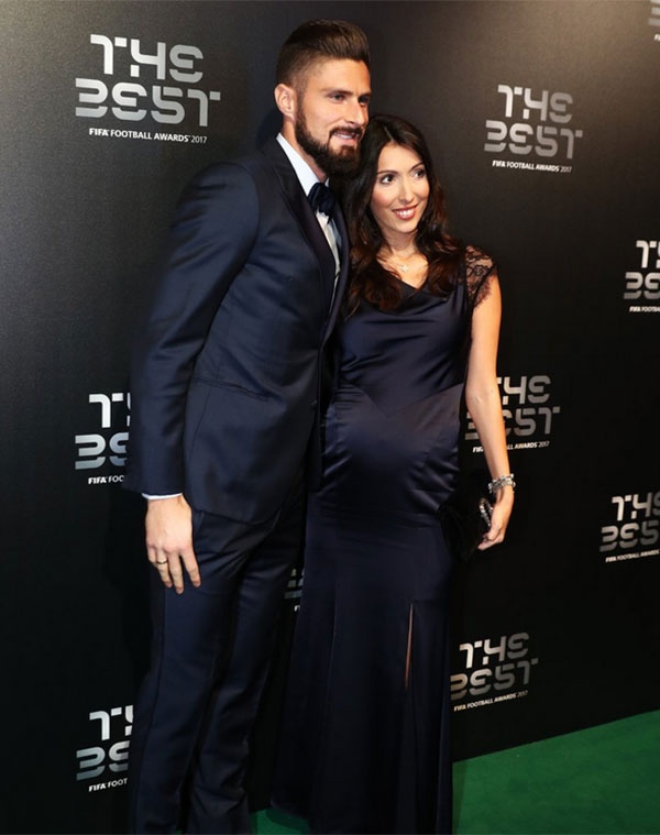 Nhung bong hong trong buoi vinh danh Ronaldo anh 6