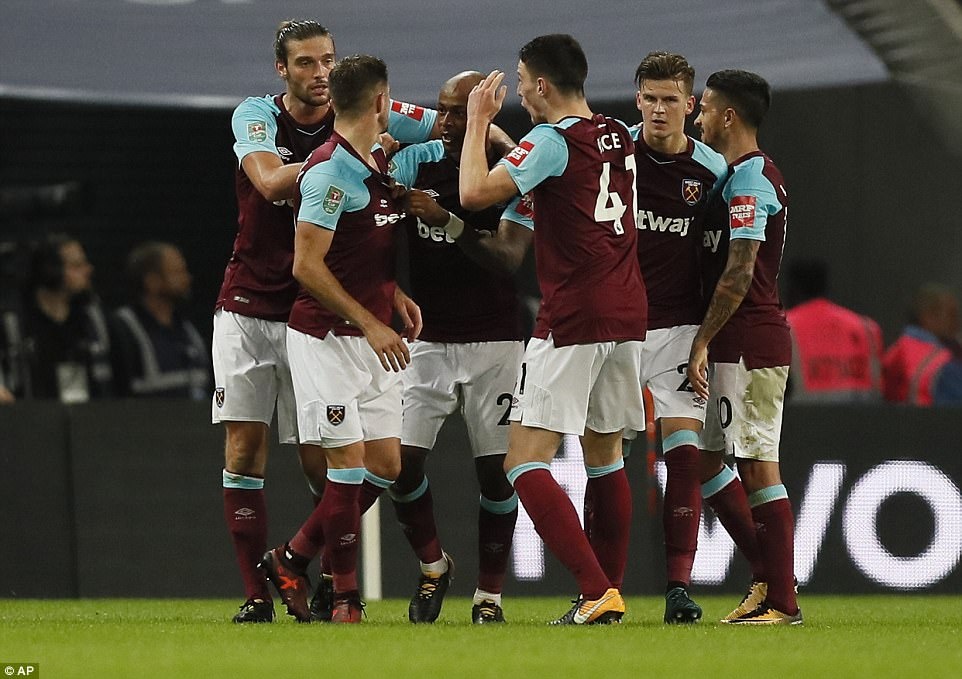 Tottenham thua ngược West Ham 2-3 ảnh 4 Tottenham thua nguoc West Ham 2-3 anh 4