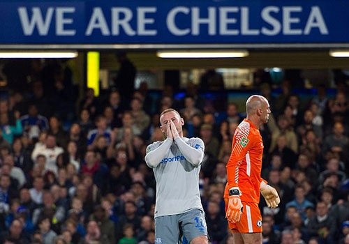 Rooney om mat tiec nuoi khi Everton thua Chelsea 1-2 o League Cup hinh anh