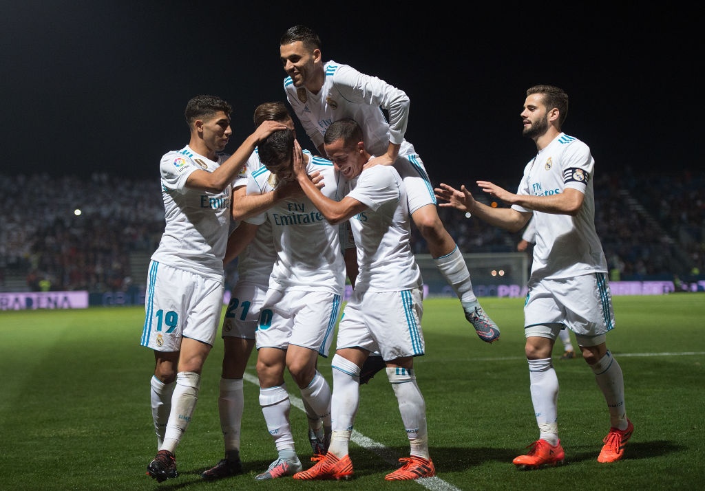 Real thang doi hang ba nho 2 qua penalty anh 5