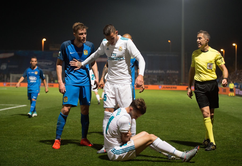 Real thang doi hang ba nho 2 qua penalty anh 7