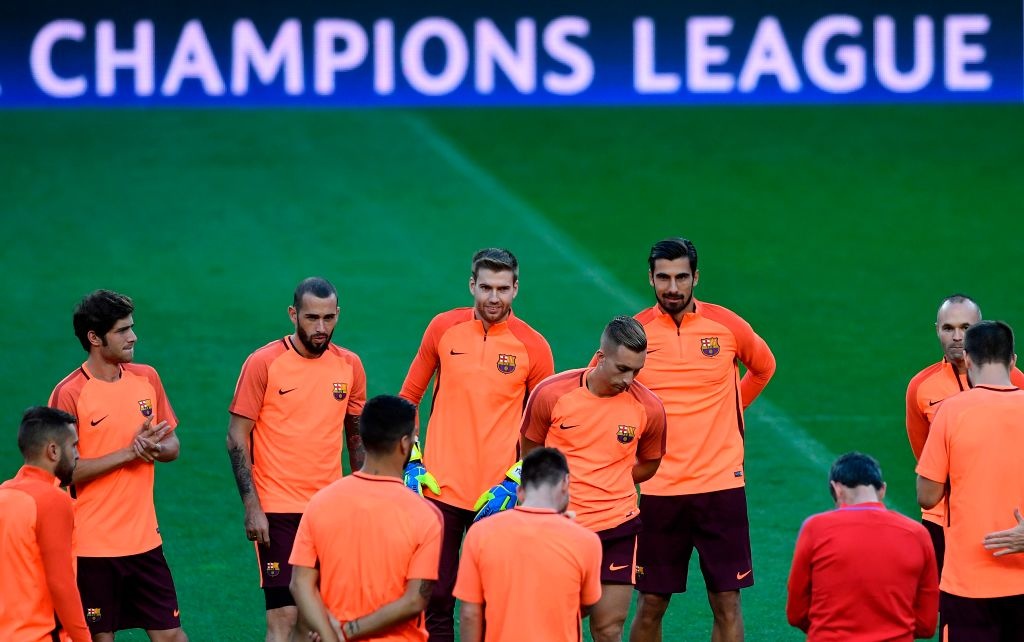 HLV Barca hao huc doi dau doi cu anh 4