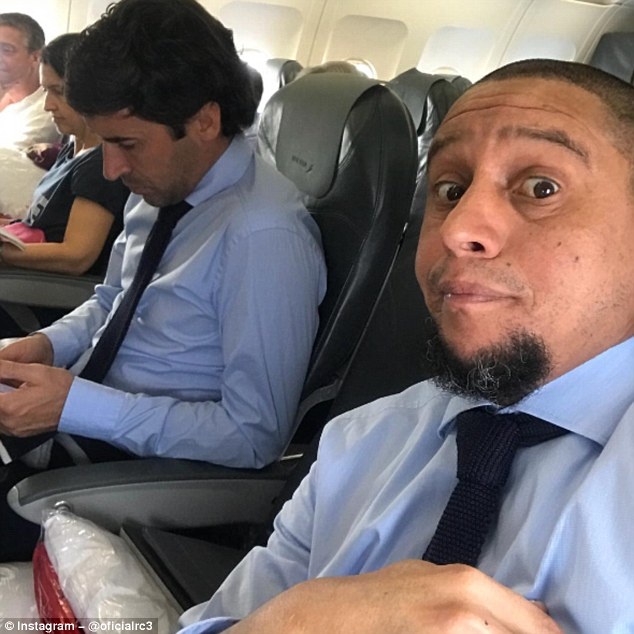 Ronaldo vui vẻ lên đường đá Champions League ảnh 6 Ronaldo vui ve len duong da Champions League anh 6