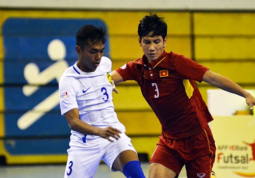 DT futsal VN thua soc Malaysia 1-5 o ban ket Dong Nam A hinh anh