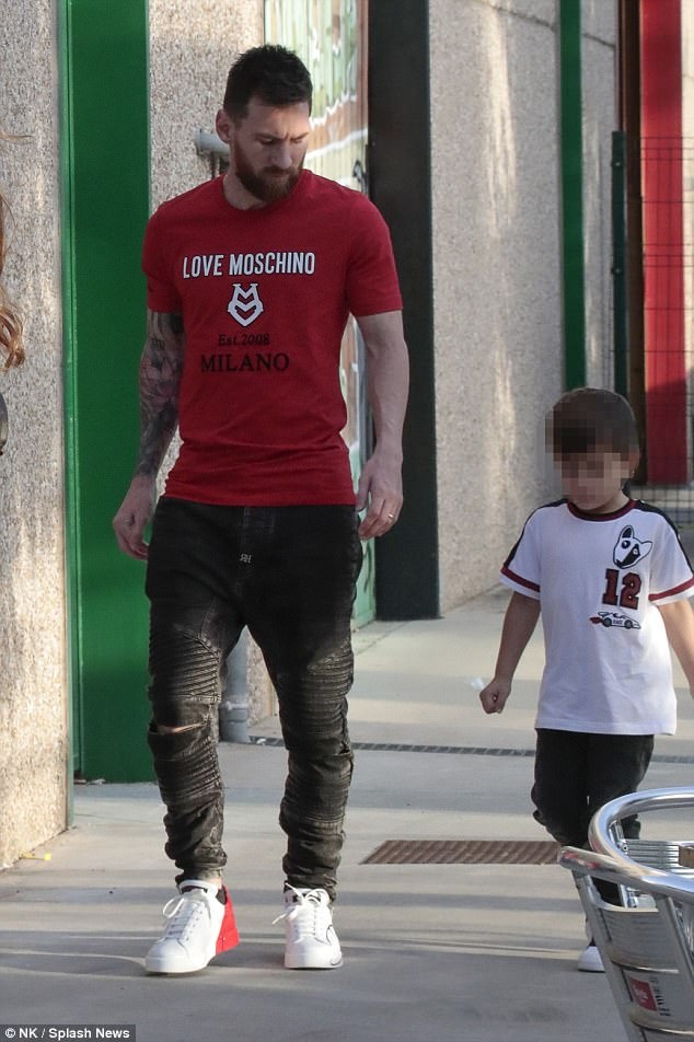 Sao Barca mừng sinh nhật con trai Messi ảnh 1 Sao Barca mung sinh nhat con trai Messi anh 1