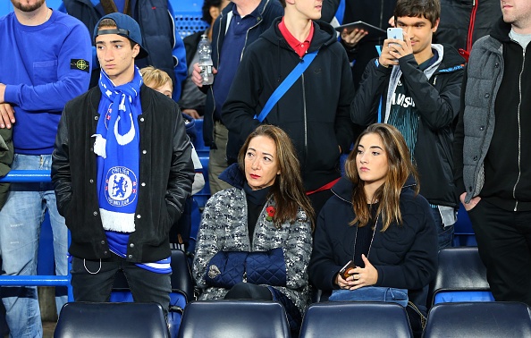 Mourinho hanh phuc mung sinh nhat con gai anh 7