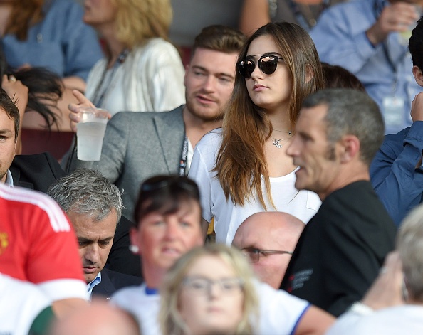 Mourinho hanh phuc mung sinh nhat con gai anh 3