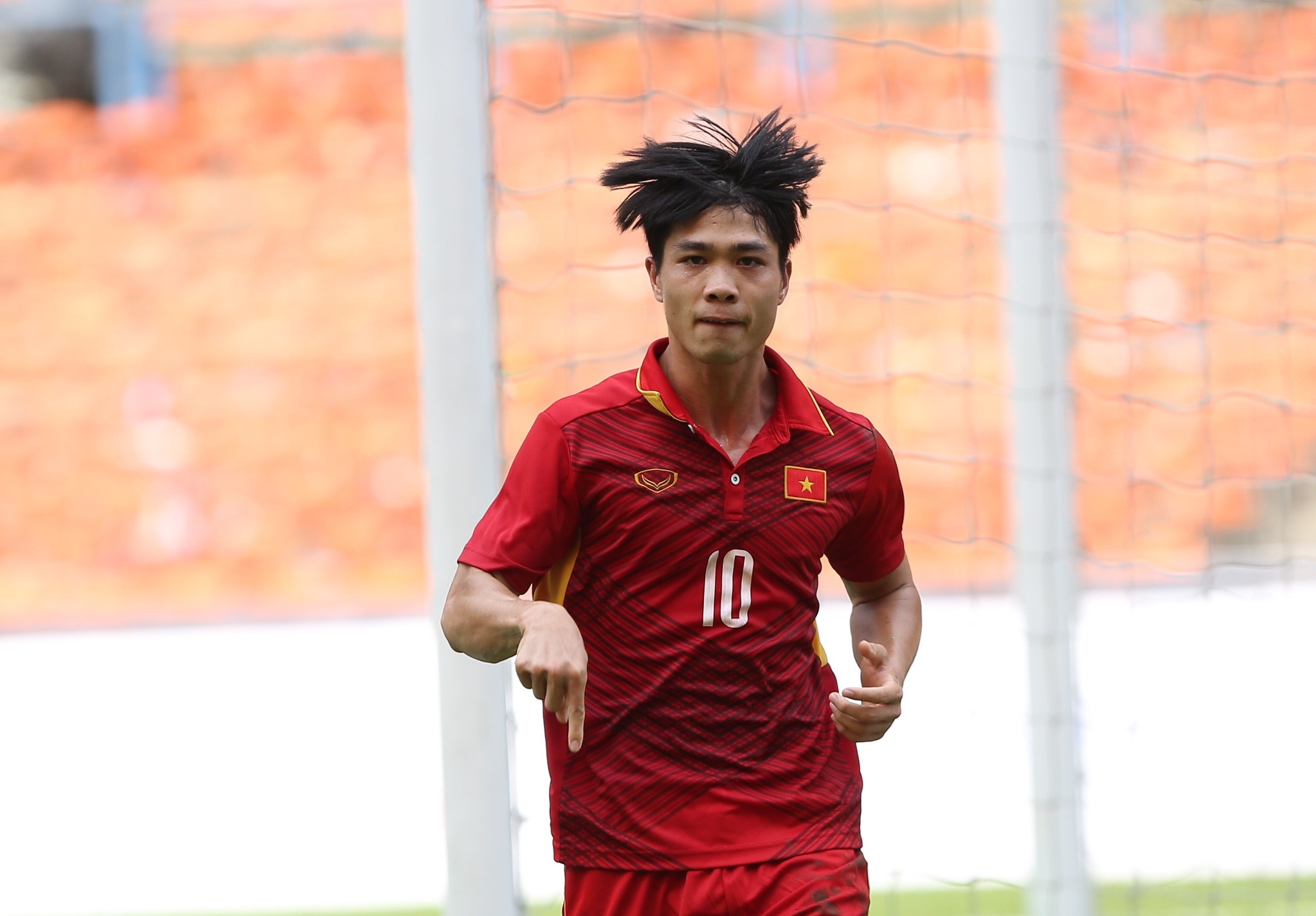 Công Phượng với Quang Hải, ai đáng xem ảnh 1 Cong Phuong voi Quang Hai, ai dang xem anh 1